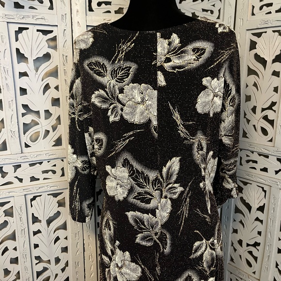 ROBBIE BEE SPECTACULAR SPARKLY BLACK WITH WHITE & GOLD ACCENTS FANCY MIDI DRESS - Picture 9 of 14